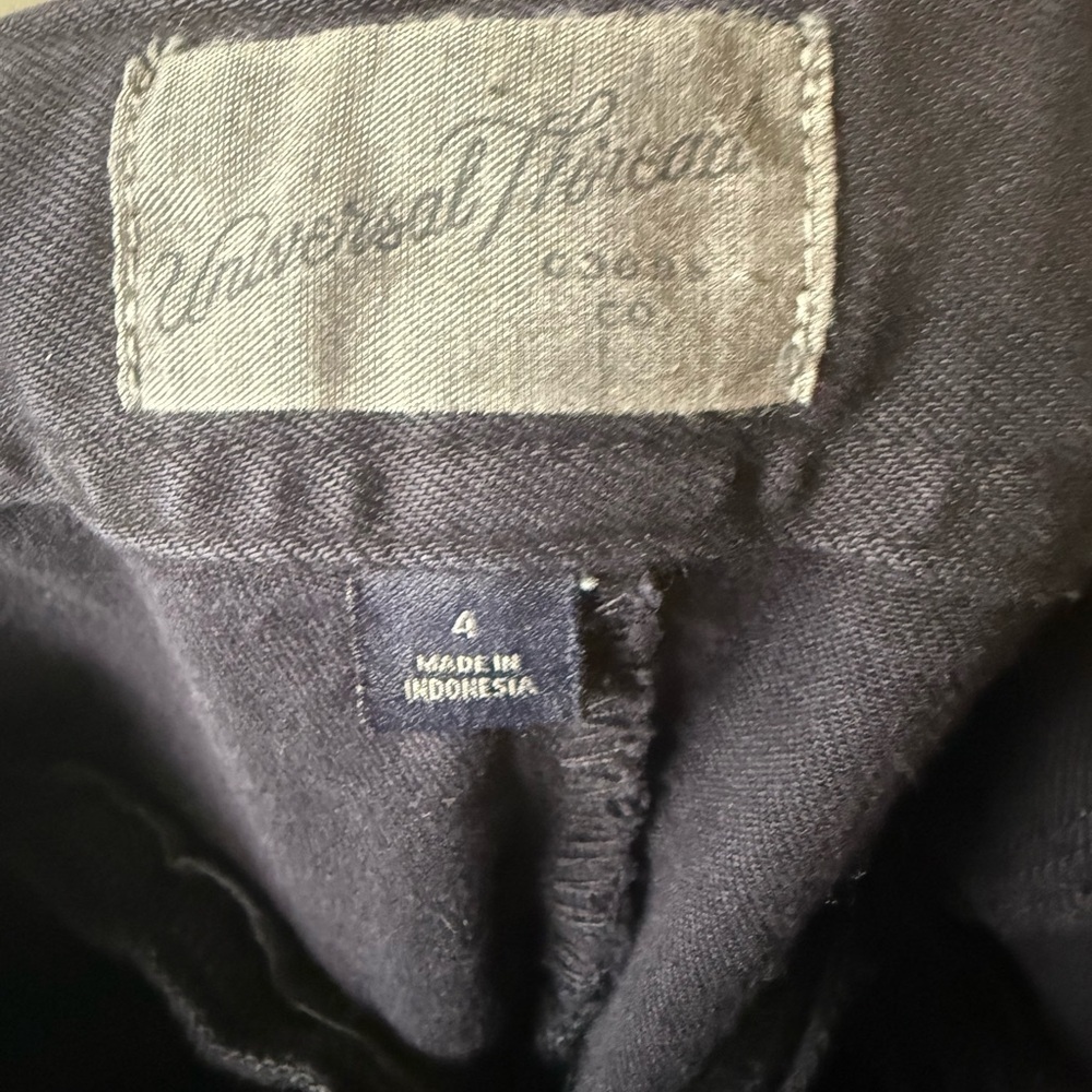 🎯50% OFF! Universal Thread Womans Dark Blue Jeans w/stretch Pant - Picture 3 of 10